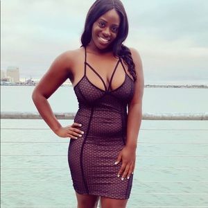 Meet your Posher, Clarissa